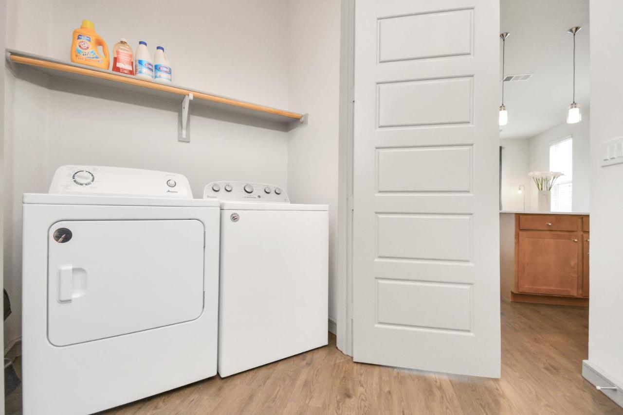 Апартаменты Elan Maison Smart Hub In The Heart Of Downtown Хьюстон Экстерьер фото